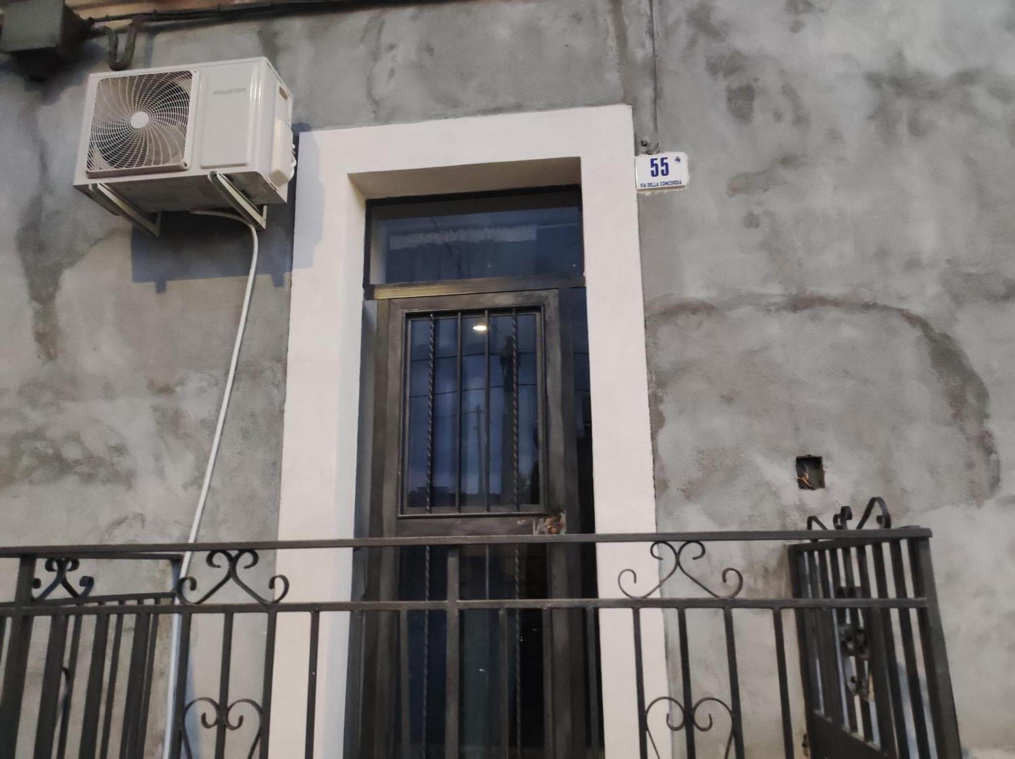 Causunara'S Apartments Calogero Catania Exterior photo